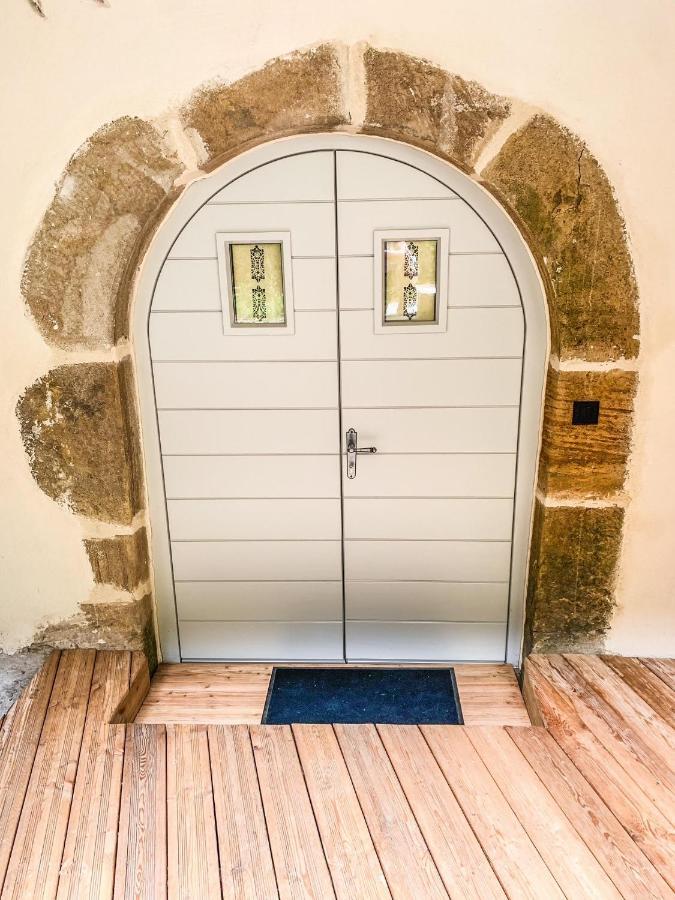 Bed and Breakfast Les Volets Rouges Arbois Exterior foto