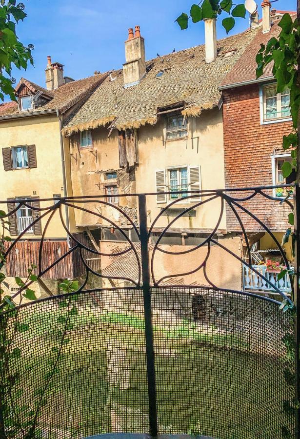 Bed and Breakfast Les Volets Rouges Arbois Exterior foto